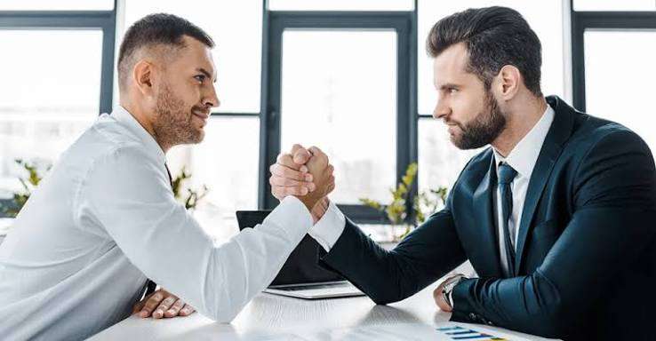 Bridge Loans vs Traditional Bank Loans: Which Financing Option Saves Your Commercial Real Estate Deal?